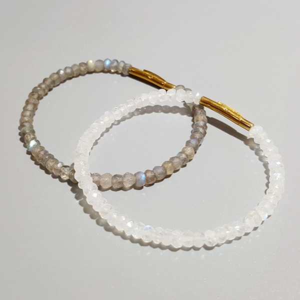 Dainty Braceleted Bracelet Moonstone, Labradorite